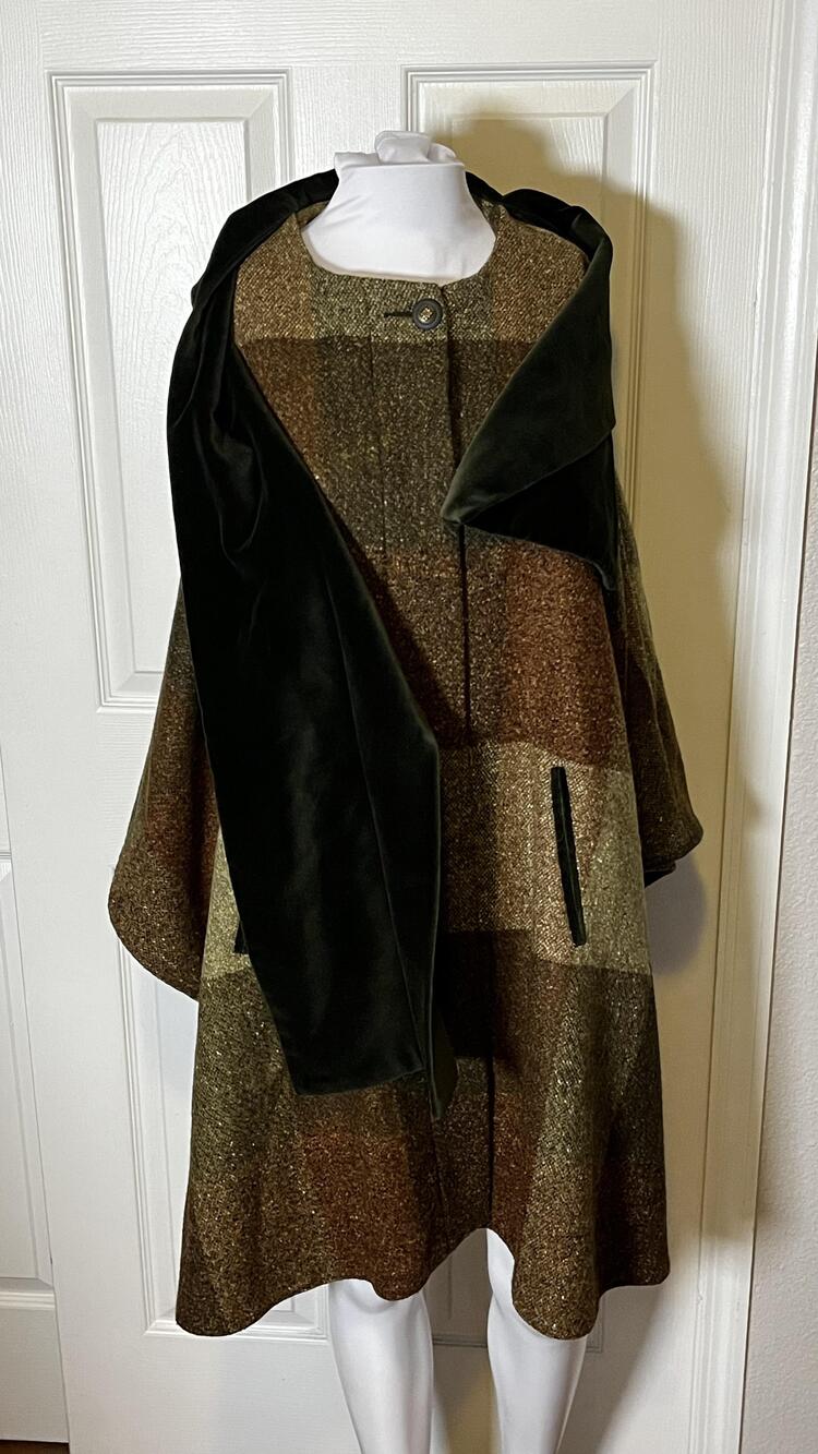 Avoca Cape Coat Donegal Aran Cape Duster Tweed Wool Velvet Trim Lagen Ireland